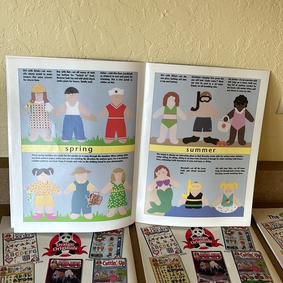 8 Scrapbooking & Creative Lettering Books - Picture 5 of 10